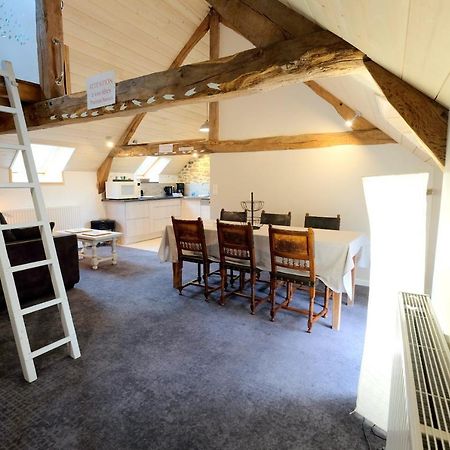 Le Logis De Mordreuc Apartment Pleudihen-sur-Rance Екстериор снимка