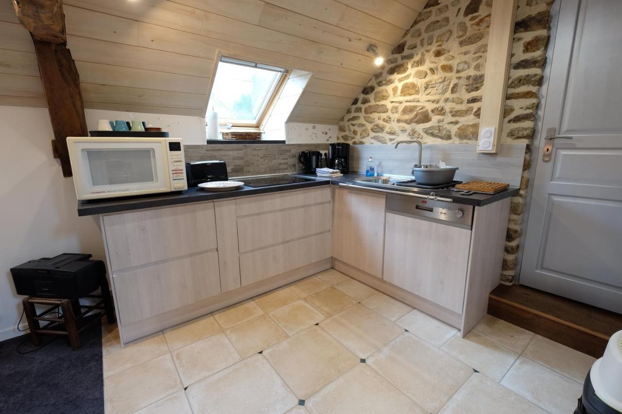 Le Logis De Mordreuc Apartment Pleudihen-sur-Rance Екстериор снимка